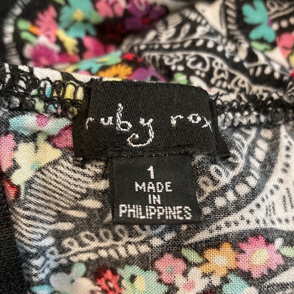 Ruby Rox Dress - Picture 14 of 15